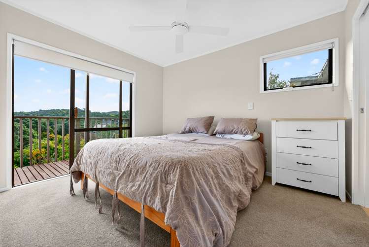 11 Hillside Crescent, Matheson Bay Leigh_15