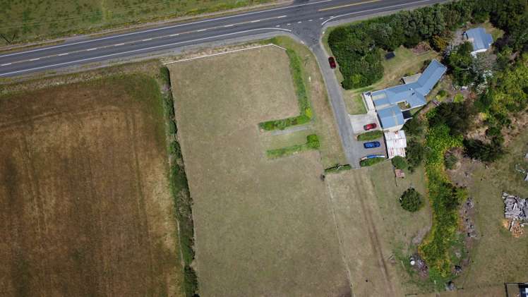 4 Campbell Road Otakeho_1