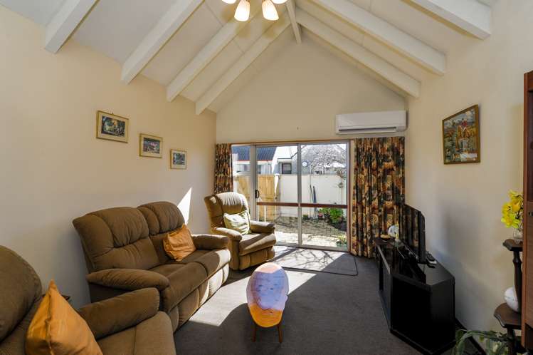 56d Oxford Street South Dunedin_1