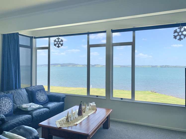 2 Waikaraka Beach Road Tamaterau_5