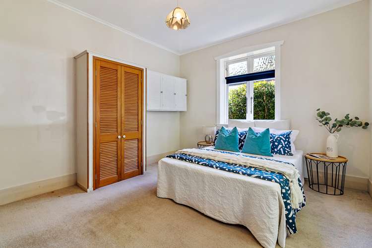 5 Oak Street Royal Oak_12