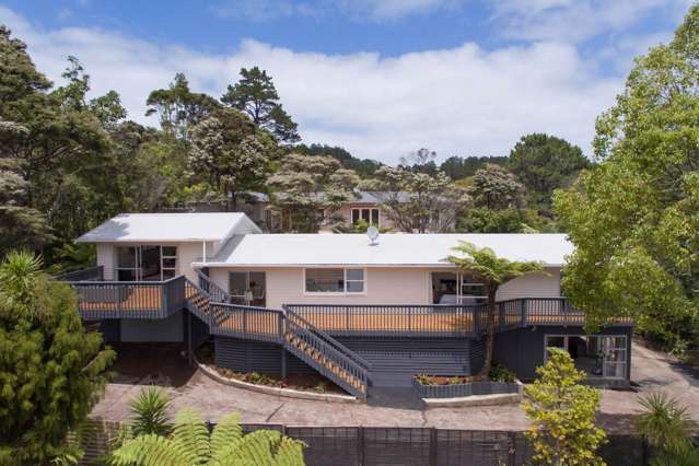 39 Woodfern Crescent Titirangi_1