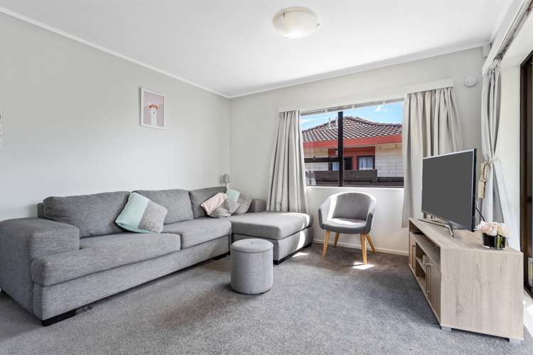 2/54 Jellicoe Road Panmure_3