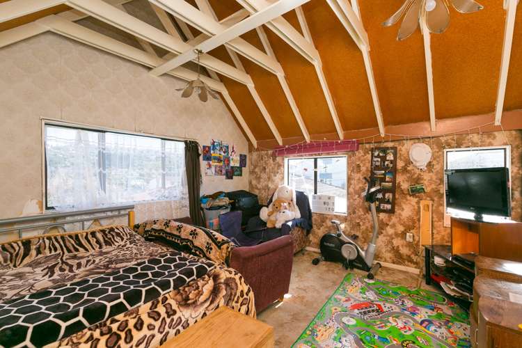 7 Angus Avenue Berhampore_13