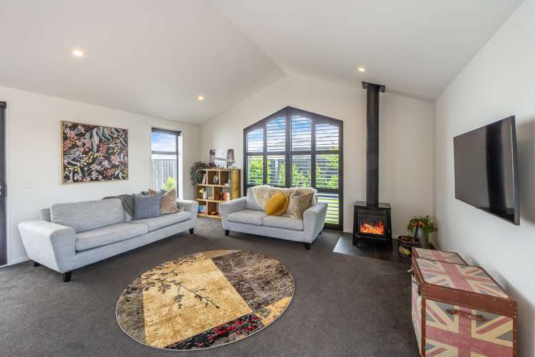 96 Oaks Drive Lincoln_11