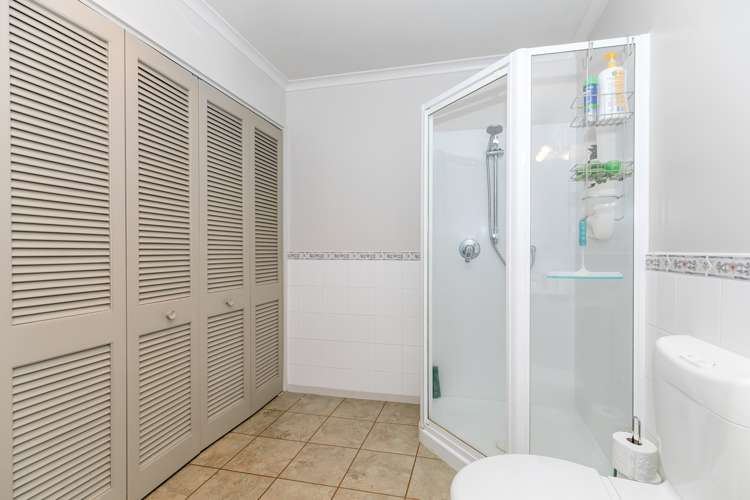 2/20 Ruakiwi Road Hamilton Lake_14