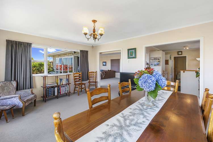 23 Ellesmere Crescent Pakuranga Heights_7