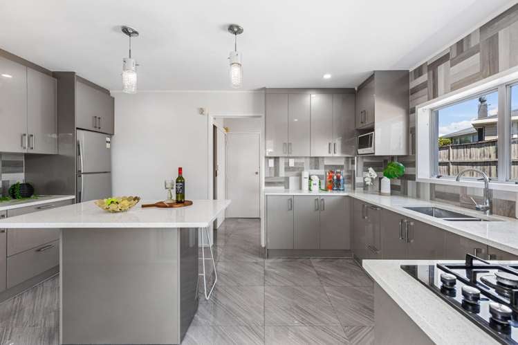 1/100 Titirangi Road New Lynn_10