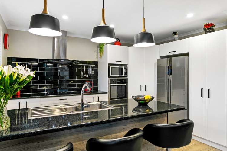 28 Huka Heights Drive Rangatira Park_3