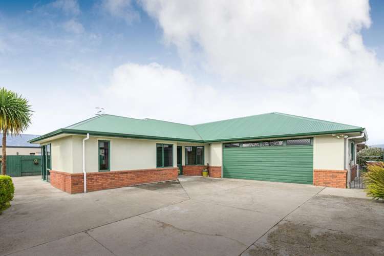 8 Fernlea Avenue_0