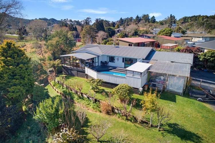 2 Islington Terrace Waihi_17