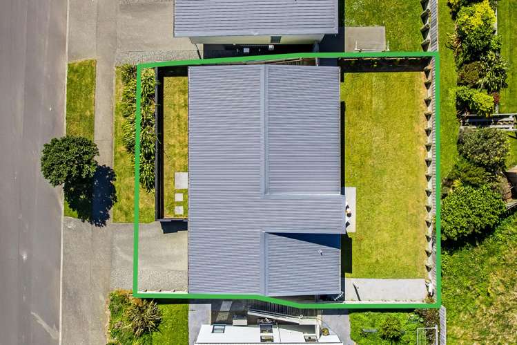 32 Lacebark Lane Woodridge_21