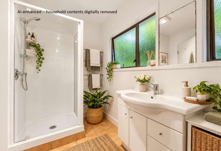 2/1 Marina Road Torbay_10