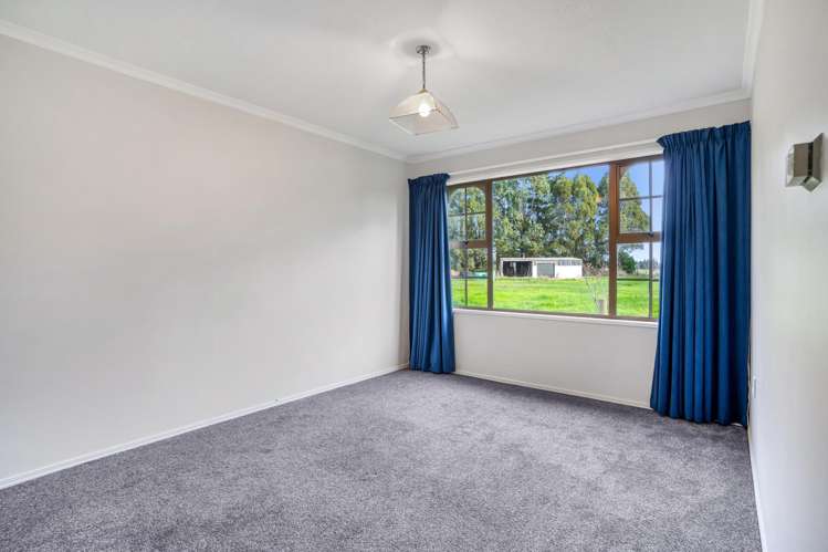 241 Gap Road West Winton_14