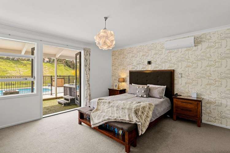 22 Pickwick Road Otamatea_8