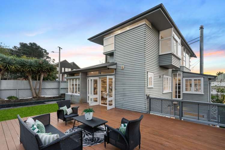 8 Almorah Place Epsom_14