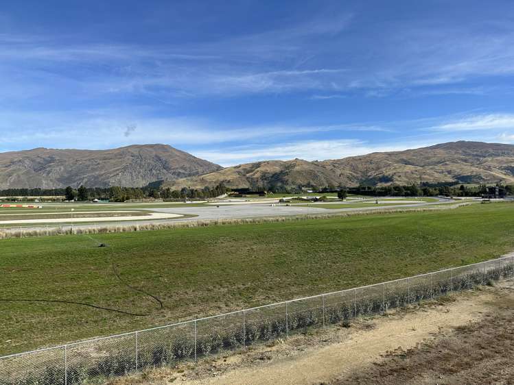 6 Highlands Avenue Cromwell_5