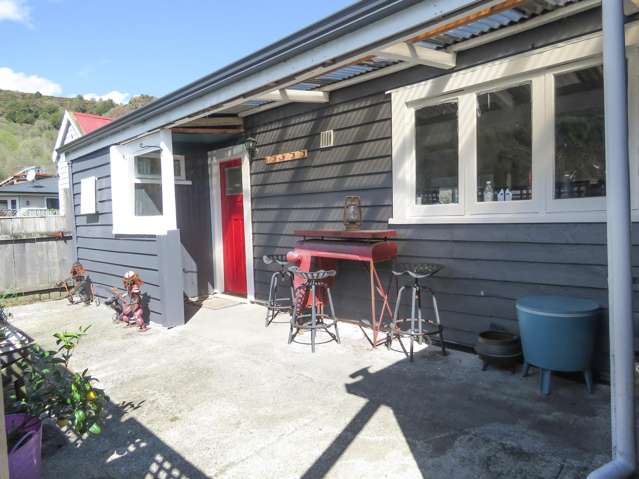 5 Herald Street Reefton_4