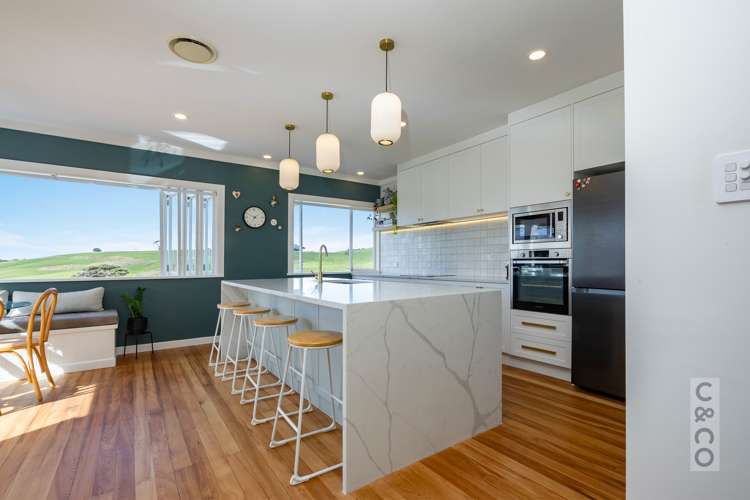 79 Mount Albion Rise Taupaki_10