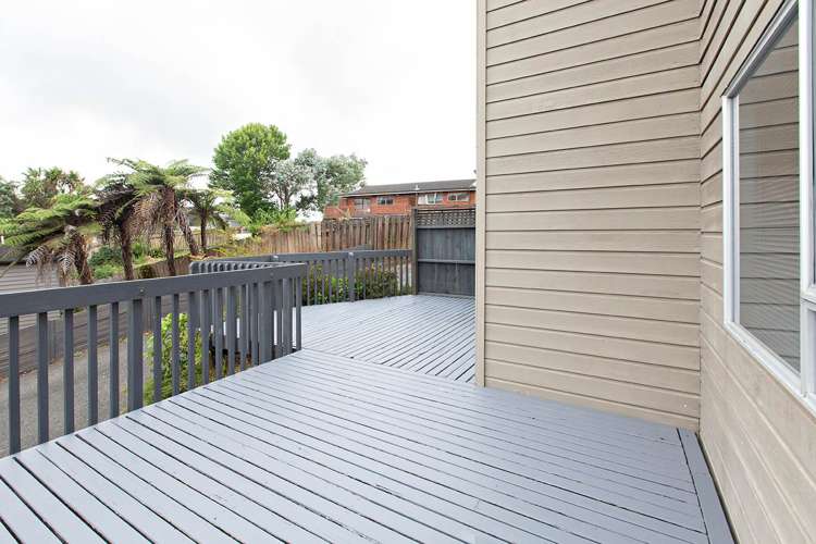 83 Halsey Drive Lynfield_10