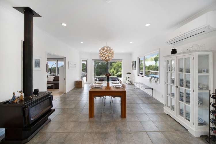 104 Awanui Rise Papakura_7