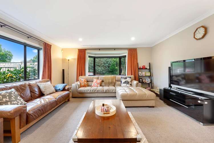 4 Charles Close Springvale_6