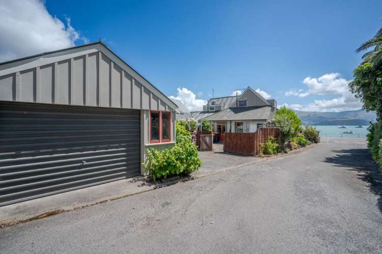 3a Beach Road Akaroa_17