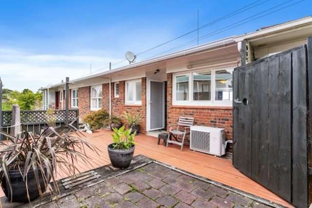 2/14B Penney Avenue Mount Roskill_3