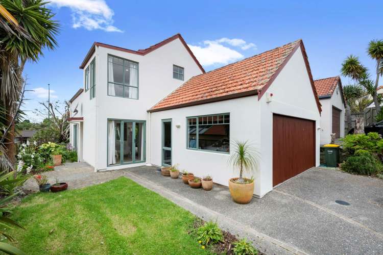 6 Parkwood Crescent Gulf Harbour_18