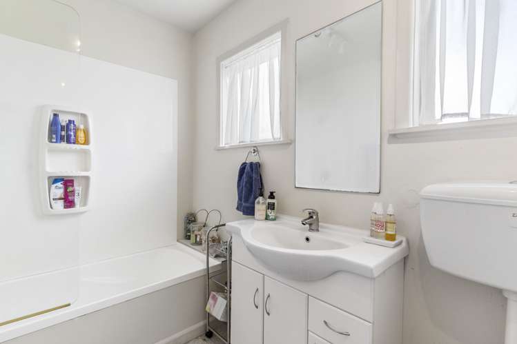 1/349 Glenfield Road Glenfield_14