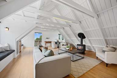 194 Onewa Road_1