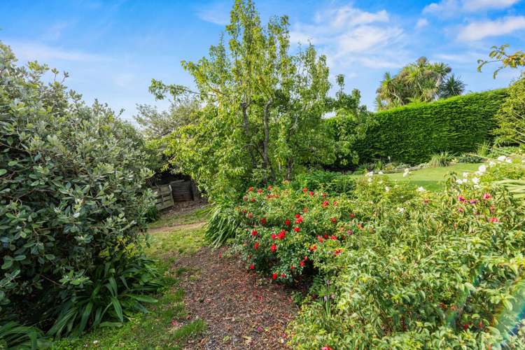 2 Ranui Crescent Diamond Harbour_21