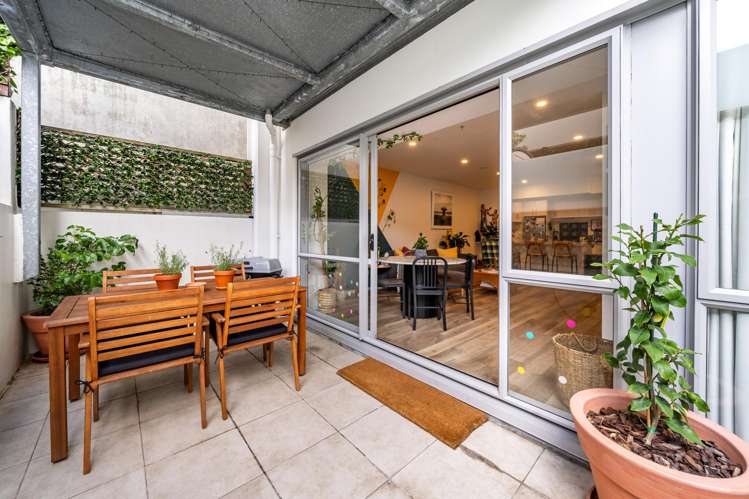 2/35 Jessie Street Te Aro_5