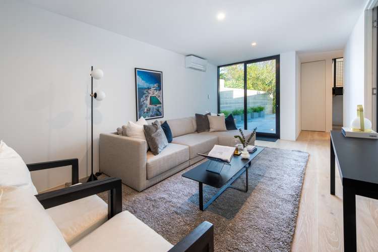 314c Hurstmere Road Takapuna_16