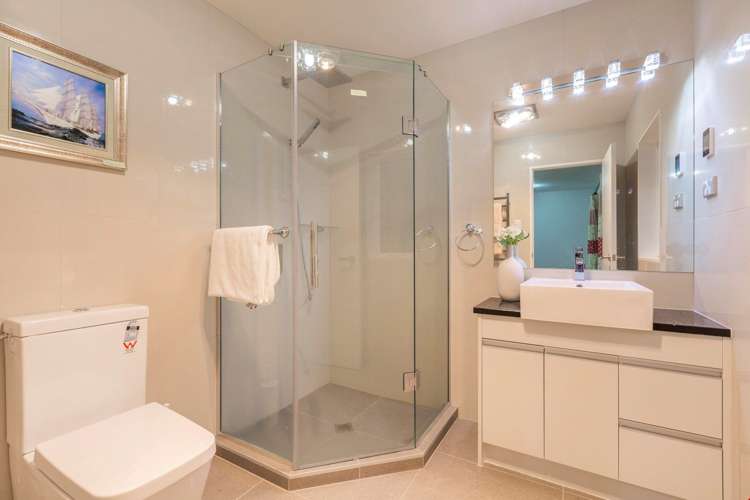 23 Hughs Way Flat Bush_24