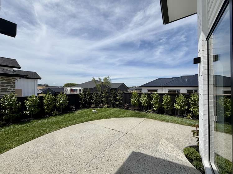 16 Tukutata Crescent Milldale_20