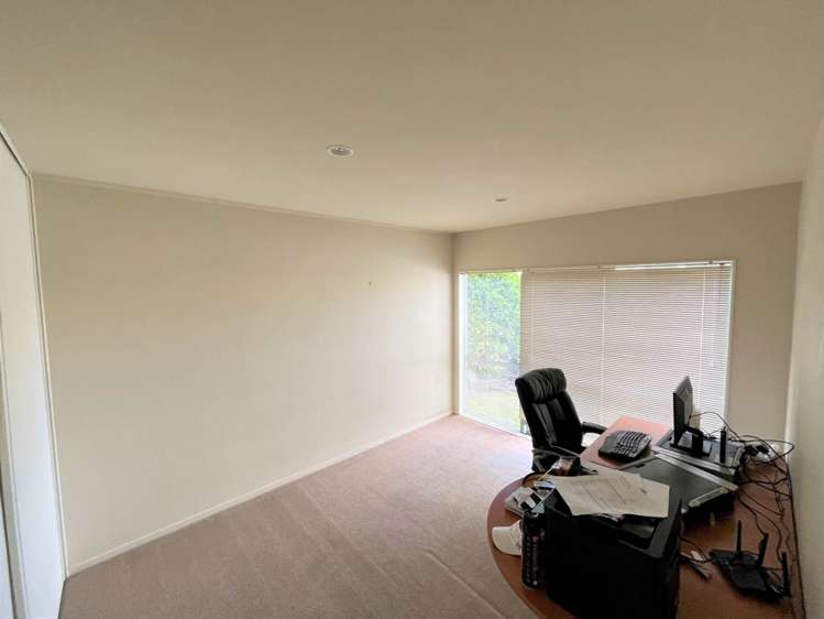 239 Alec Craig Way Gulf Harbour_13