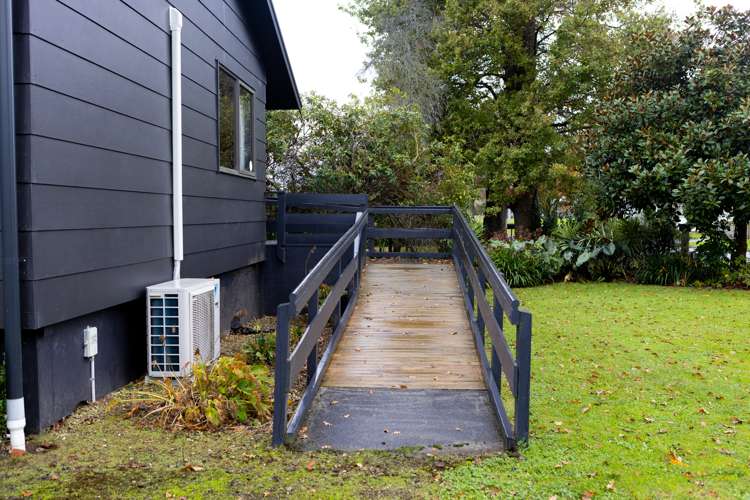 87 Scott Street Leamington_12