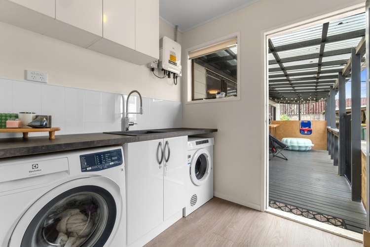 3 Highland Drive Pukete_13