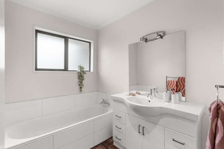 470 Avonhead Road Avonhead_16