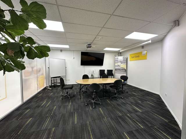 4/1-3 Rhone Avenue Te Atatu Peninsula_3