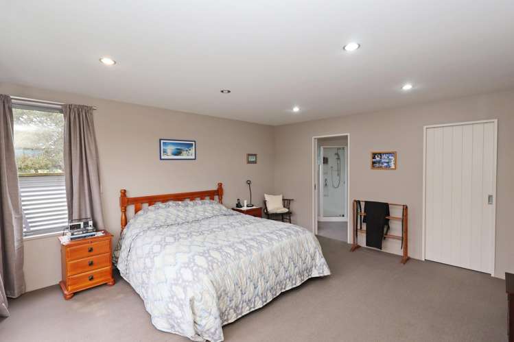 44 Glenroy Park Drive Waikiwi_12