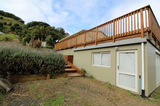 1 North Street Mokau_1