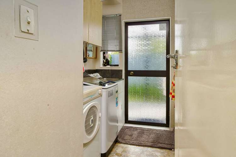 2 Fleetwood Crescent Flaxmere_10