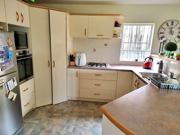 29B Ribbonwood Crescent Goodwood Heights_4