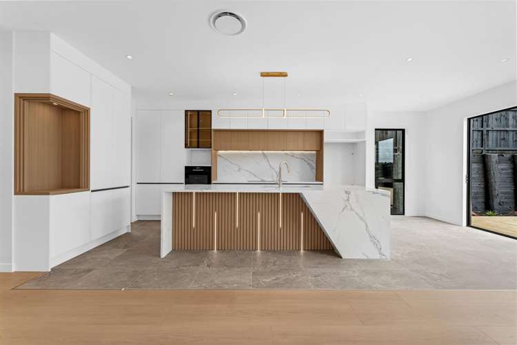 6 Hutukawa Drive Beachlands_7