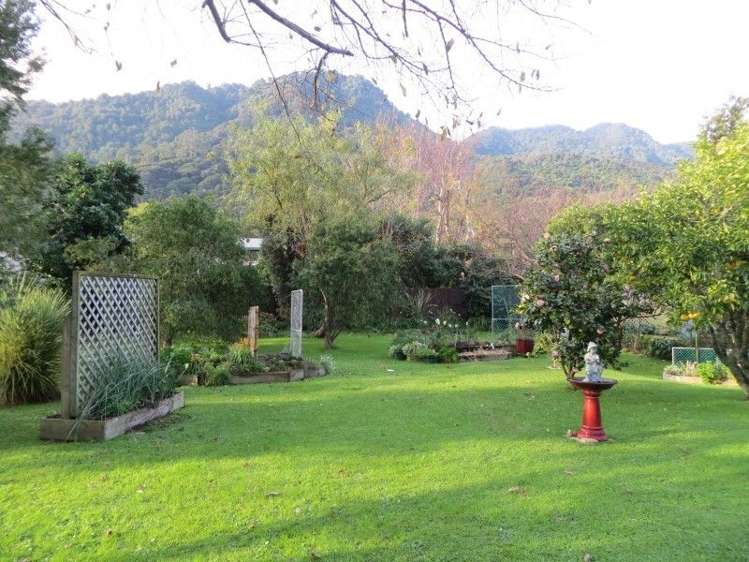 20 Whitaker Street Te Aroha_34