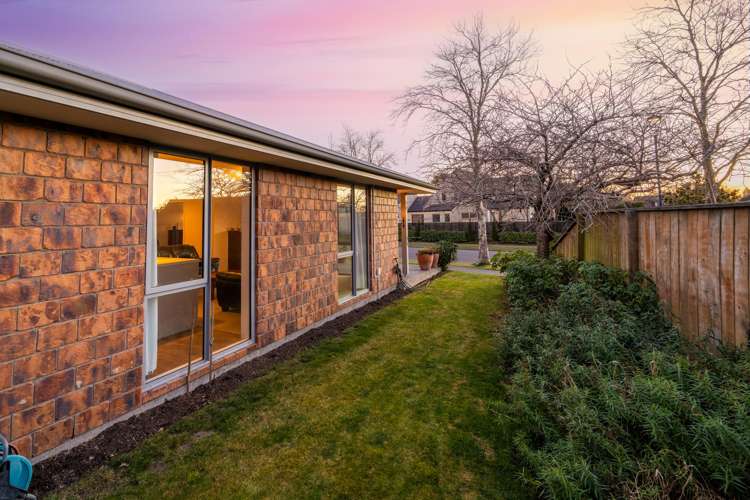 6 Woodhurst Drive Casebrook_26