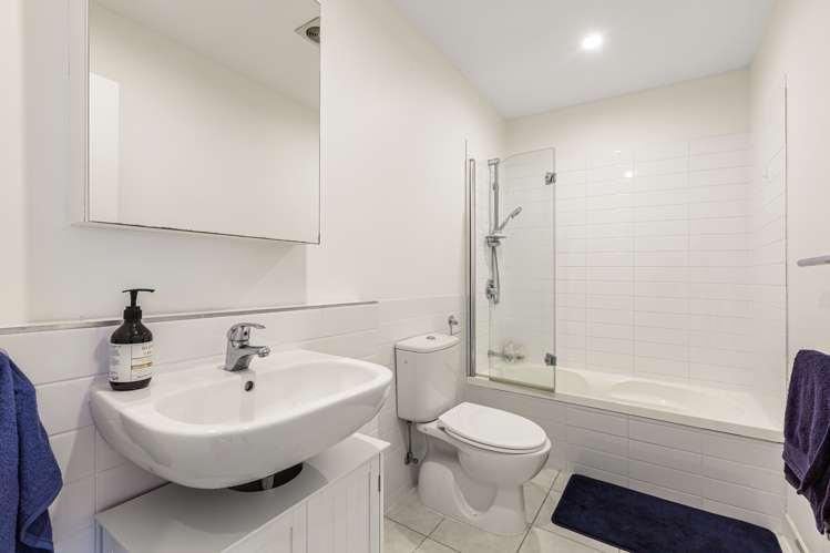 11 Pecan Place Avondale_12