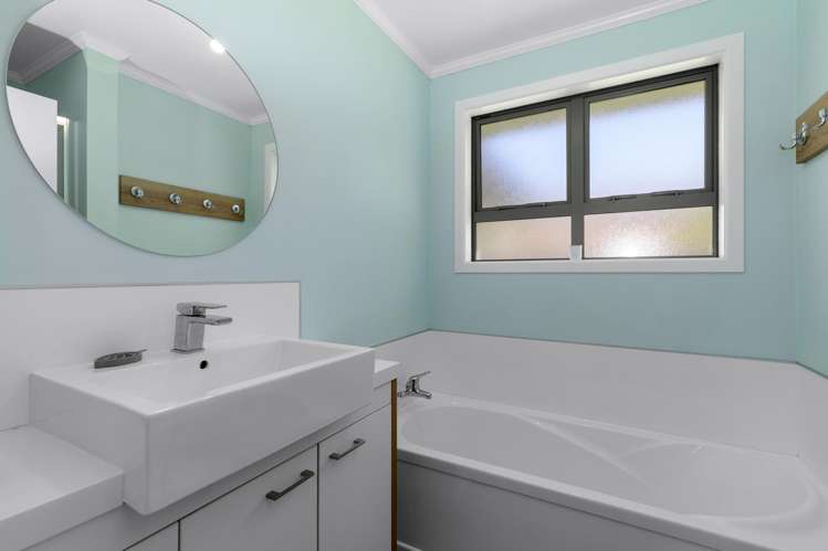 2 Haast Close Kelson_13